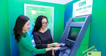 Bảo vệ quyền lợi người tiêu dùng trong lĩnh vực ngân hàng, giao dịch điện tử