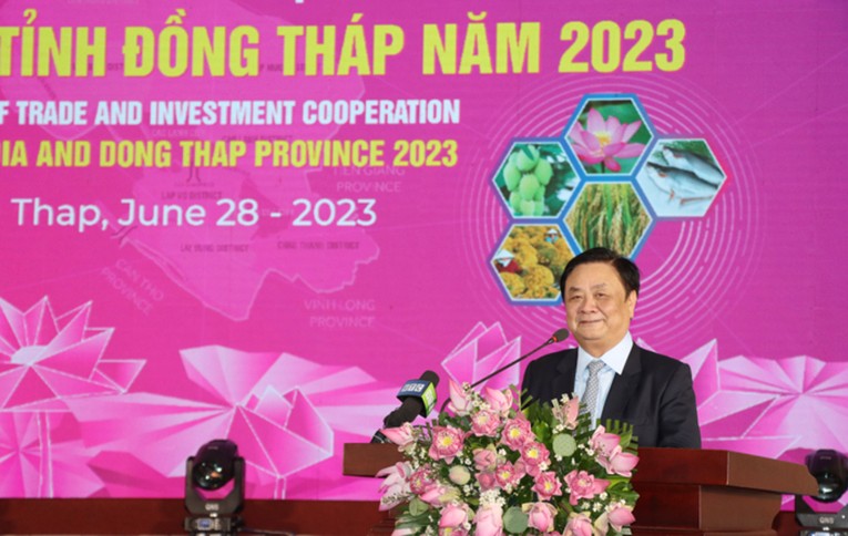 Theo Bộ trưởng L&ecirc; Minh Hoan, sự gắn kết, tương đồng về văn h&oacute;a cũng như truyền thống n&ocirc;ng nghiệp l&agrave; cơ sở để th&uacute;c đẩy quan hệ hợp t&aacute;c giữa doanh nghiệp Ấn Độ v&agrave; Đồng Th&aacute;p.