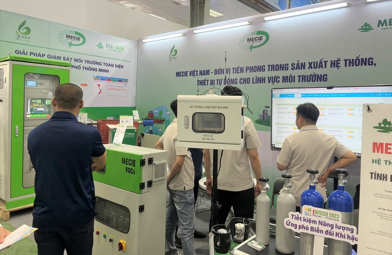 Hơn 200 gian hàng quy tụ tại Hội chợ triển lãm ENTECH HANOI 2023
