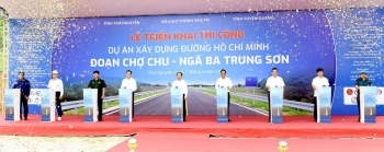 Khởi công dự án xây dựng đường Hồ Chí Minh đoạn Chợ Chu - ngã ba Trung Sơn