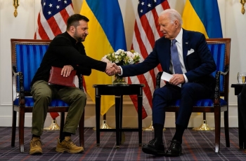 Mỹ và Ukraine ký thỏa thuận an ninh 10 năm