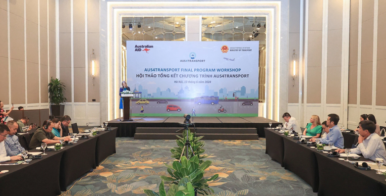 To&agrave;n cảnh hội thảo. Nguồn: B&aacute;o Giao Th&ocirc;ng