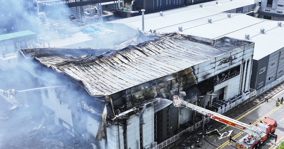 Hỏa hoạn tại nhà máy Hàn Quốc khiến 22 người thiệt mạng