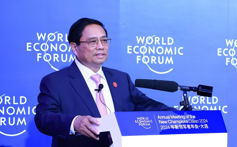 Thủ tướng Phạm Minh Ch&iacute;nh n&ecirc;u những lĩnh vực ưu ti&ecirc;n đầu tư v&agrave;o Việt Nam. Ảnh: VGP.