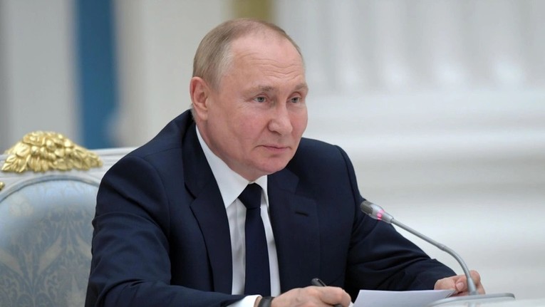 Nh&agrave; l&atilde;nh đạo Nga tuy&ecirc;n bố việc phương T&acirc;y viện trợ vũ kh&iacute; cho Ukraine sẽ chỉ khiến cuộc chiến k&eacute;o d&agrave;i v&agrave; đ&agrave;m ph&aacute;n kh&oacute; khăn hơn. Ảnh: Sputnik