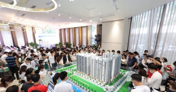 Hà Nội: Nguồn cung khan hiếm, giá chung cư tăng mạnh