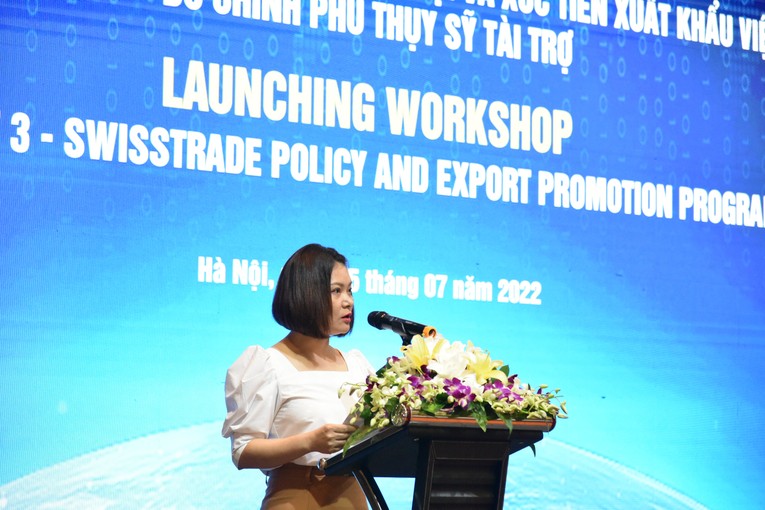 Ảnh t&aacute;c giả