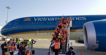 Cổ phiếu của Vietnam Airlines bị hạn chế giao dịch