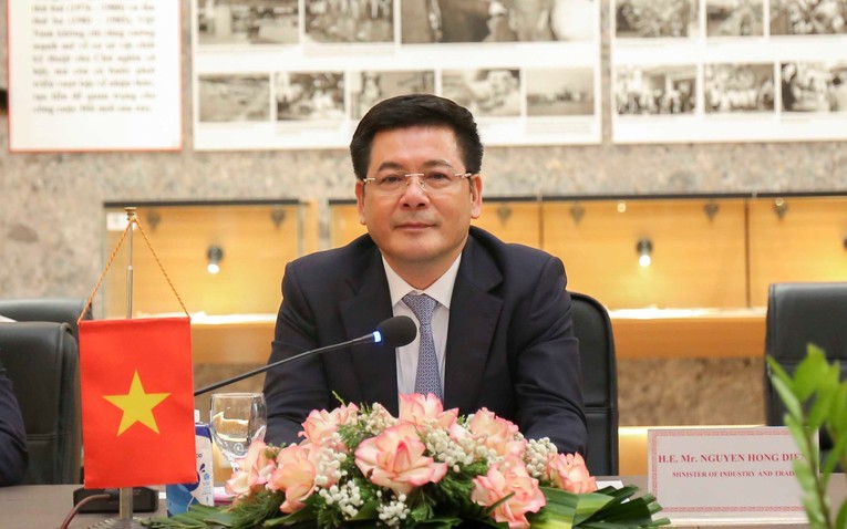 Bộ trưởng C&ocirc;ng Thương Nguyễn Hồng Di&ecirc;n. Ảnh: Bộ C&ocirc;ng Thương