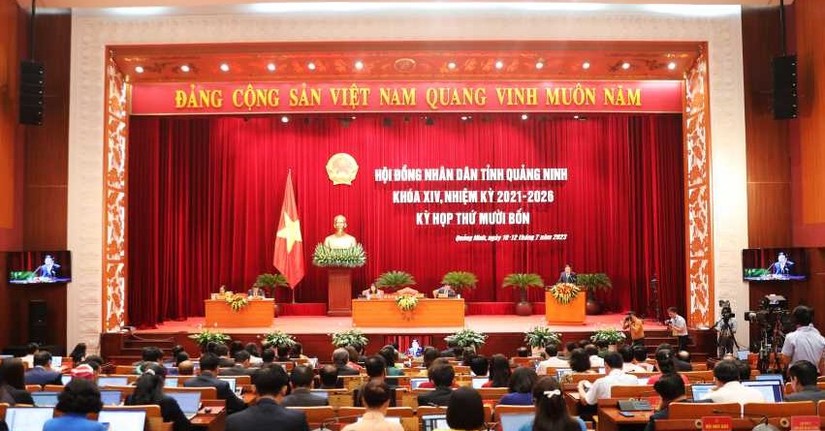 Kỳ họp thứ 14, HĐND tỉnh Quảng Ninh kh&oacute;a XIV, nhiệm kỳ 2021 - 2026 khai mạc s&aacute;ng 10/7. Ảnh: Cổng th&ocirc;ng tin điện tử Tỉnh Quảng Ninh