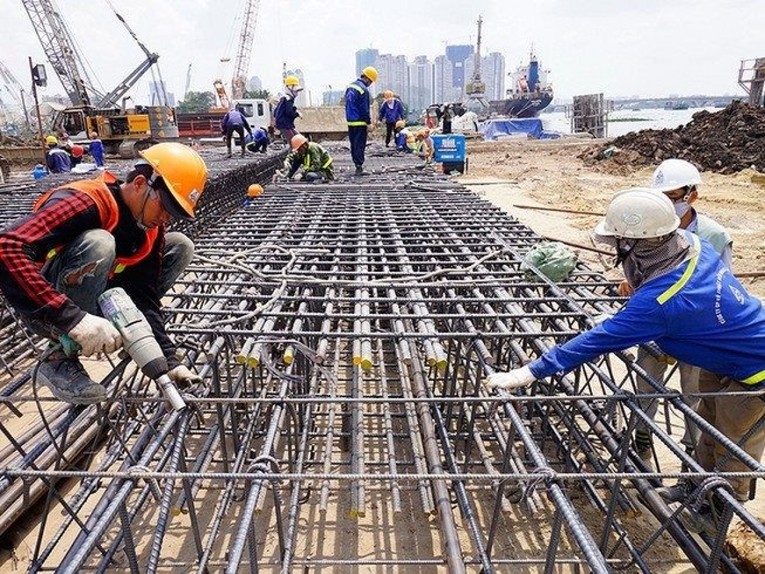 Đ&ocirc;n đốc đẩy nhanh tiến độ giải ng&acirc;n vốn đầu tư c&ocirc;ng v&agrave; c&ocirc;ng t&aacute;c quy hoạch, bảo đảm chất lượng, tiến độ