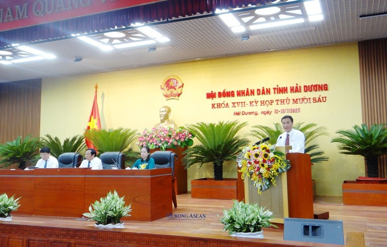 Chủ tịch UBND tỉnh Hải Dương Triệu Thế H&ugrave;ng ph&aacute;t biểu tiếp thu tại Kỳ họp thứ 16, HĐND tỉnh kh&oacute;a XVII.