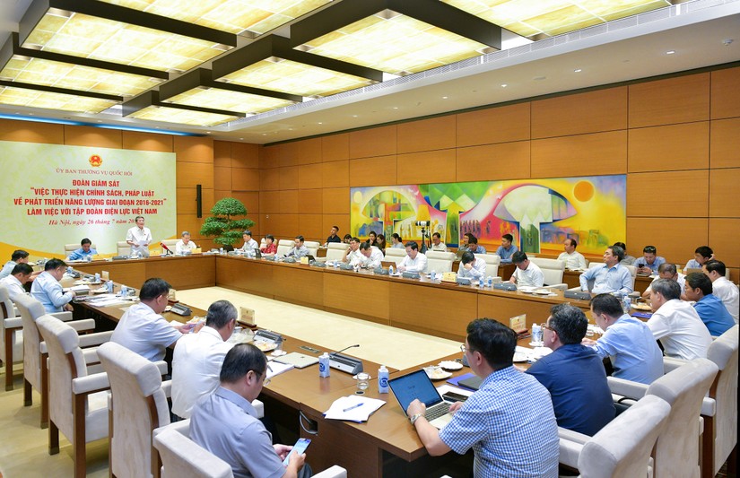To&agrave;n cảnh buổi l&agrave;m việc. Nguồn: Cổng th&ocirc;ng tin điện tử Quốc hội.