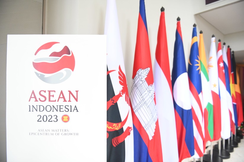 10 quốc gia ASEAN đang hướng tới việc x&acirc;y dựng một hệ thống thanh to&aacute;n xuy&ecirc;n bi&ecirc;n giới với hy vọng tăng cường t&iacute;nh to&agrave;n diện t&agrave;i ch&iacute;nh trong khu vực. Ảnh: ASEAN