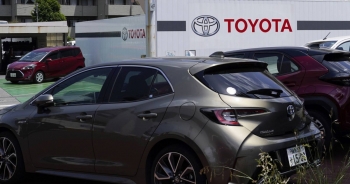 Toyota cảnh cáo sẽ rời Anh nếu London cấm xe hybrid