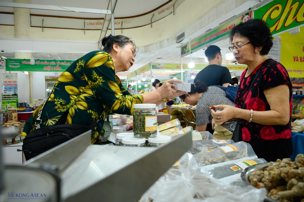 Phiên chợ đặc sản vùng miền giữa lòng Thủ đô năm 2022