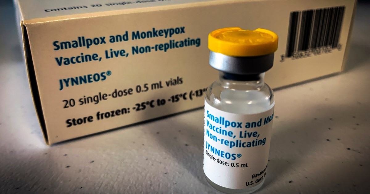 Vaccine khan hiếm có thể khép lại cánh cửa chống dịch đậu mùa khỉ