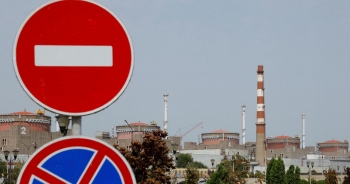 Phái đoàn IAEA lên đường tới nhà máy hạt nhân Zaporizhzhia