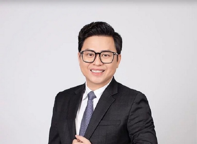 Từ ng&agrave;y 12/8, &ocirc;ng Trương Kh&aacute;nh Ho&agrave;ng th&ocirc;i giữ chức vụ Quyền Tổng gi&aacute;m đốc tại SCB