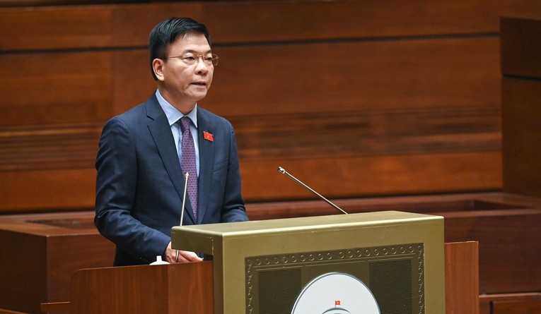 Bộ trưởng Tư ph&aacute;p L&ecirc; Th&agrave;nh Long. Ảnh: Quochoi