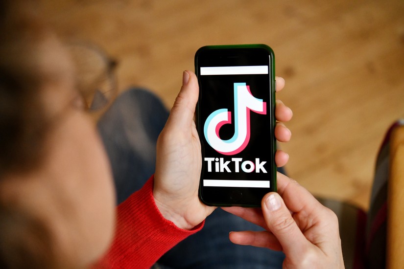 Th&ecirc;m một quốc gia cấm TikTok