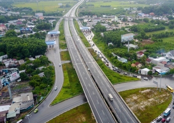 Mở thêm một cửa hầm đường bộ cao tốc Chí Thạnh - Vân Phong