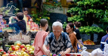 Hà Nội: Nhộn nhịp chuẩn bị lễ Vu Lan trong chùa Quán Sứ