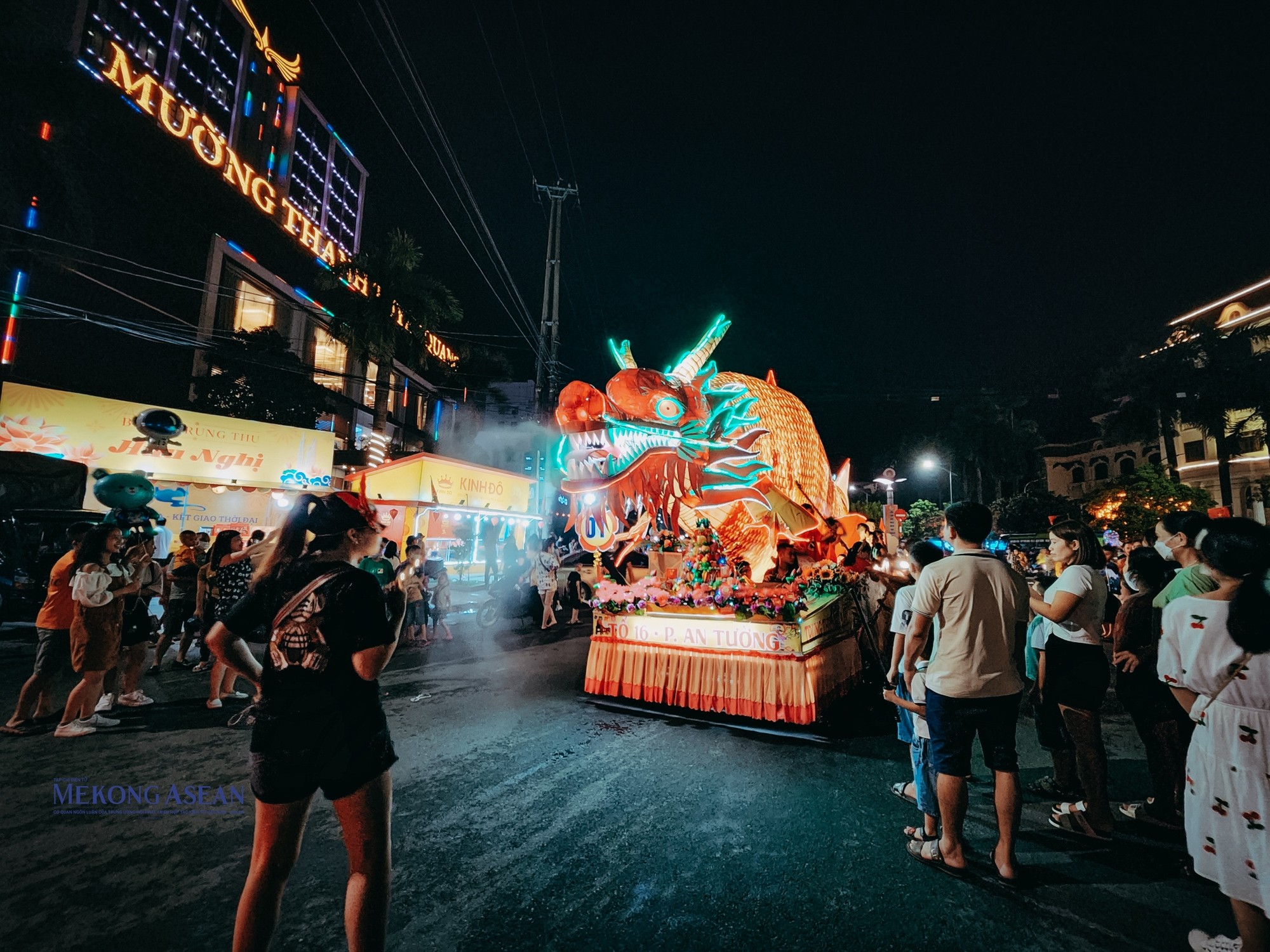 Tuyên Quang tràn ngập không khí Trung thu sớm nhất cả nước