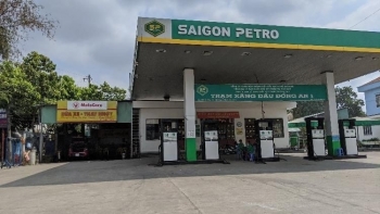 &apos;Ông lớn&apos; xăng dầu Saigon Petro phản hồi về việc bị tước giấy phép