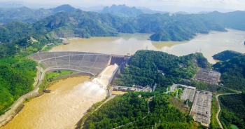 Cho phép thi công trở lại Dự án Nhà máy Thủy điện Hòa Bình mở rộng