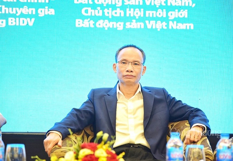 TS. Cấn Văn Lực, Chuy&ecirc;n gia Kinh tế trưởng BIDV.