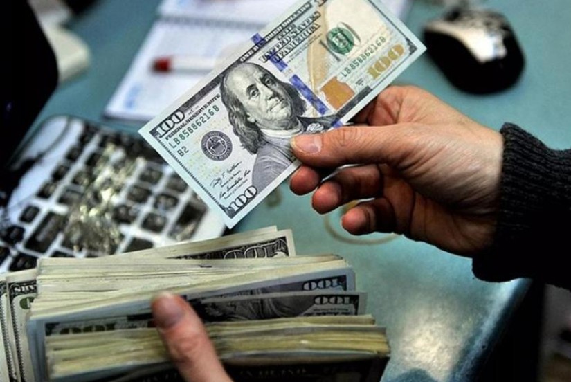 Tỷ gi&aacute; l&ecirc;n cao nhất 3 năm, t&igrave;nh huống kh&oacute; của NHNN