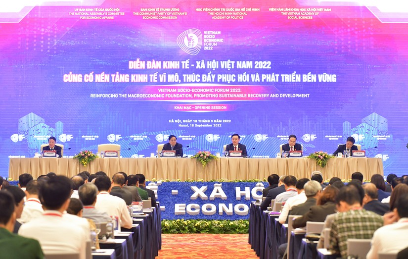 To&agrave;n cảnh phi&ecirc;n khai mạc Diễn đ&agrave;n Kinh tế - X&atilde; hội Việt Nam 2022. Ảnh: Quochoi.vn