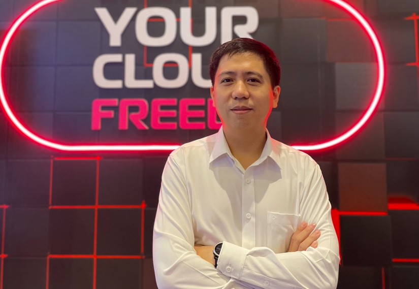 &Ocirc;ng Nguyễn Đ&igrave;nh Tuấn, Trưởng ph&ograve;ng Kỹ thuật, C&ocirc;ng ty Viettel IDC. Ảnh: H&agrave; Anh