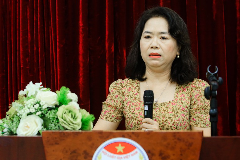 PGS.TS Nguyễn Thị Nga, Trưởng Bộ m&ocirc;n Luật Đất đai Đại học Luật. Ảnh: Hữu Thắng