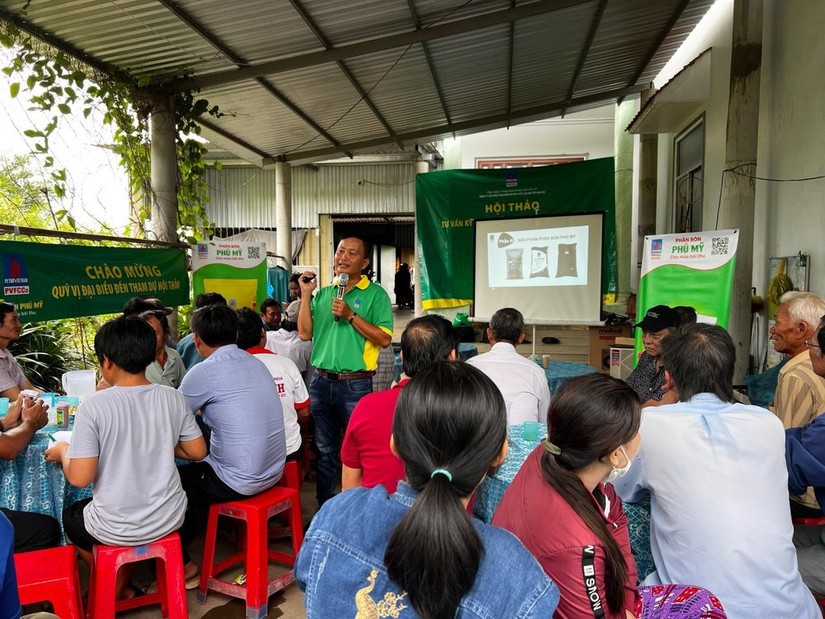 PVFCCo tổ chức c&aacute;c buổi Hội thảo hướng dẫn sử dụng ph&acirc;n b&oacute;n tiết kiệm, hiệu quả.