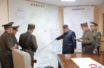 Triều Tiên diễn tập tấn công hạt nhân chiến thuật
