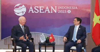 Thủ tướng Phạm Minh Chính tiếp Chủ tịch WEF và Thủ tướng Timor-Leste