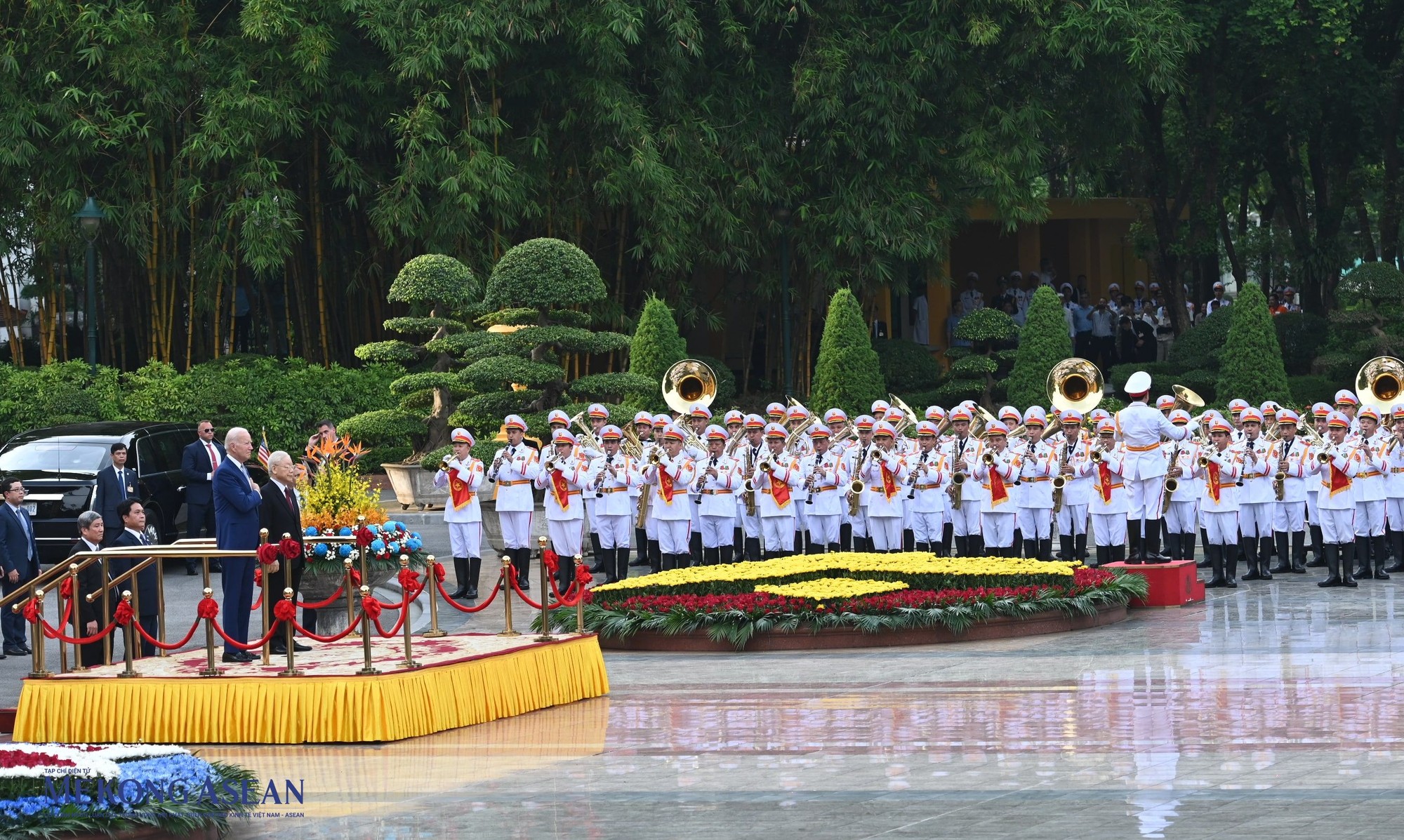 Tổng Bí thư Nguyễn Phú Trọng chủ trì lễ đón Tổng thống Mỹ Joe Biden ảnh 6 Tổng Bí thư Nguyễn Phú Trọng chủ trì lễ đón Tổng thống Mỹ Joe Biden ảnh 6