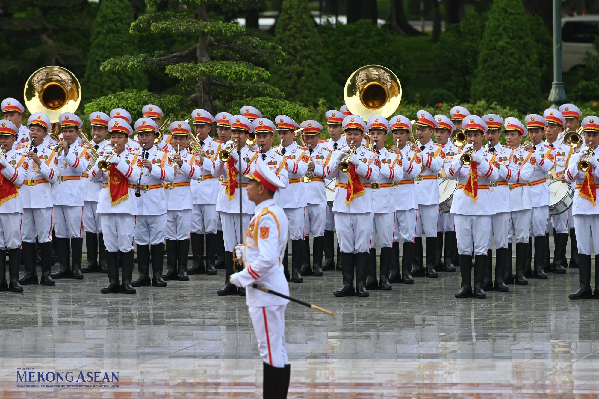 Tổng Bí thư Nguyễn Phú Trọng chủ trì lễ đón Tổng thống Mỹ Joe Biden ảnh 8 Tổng Bí thư Nguyễn Phú Trọng chủ trì lễ đón Tổng thống Mỹ Joe Biden ảnh 8