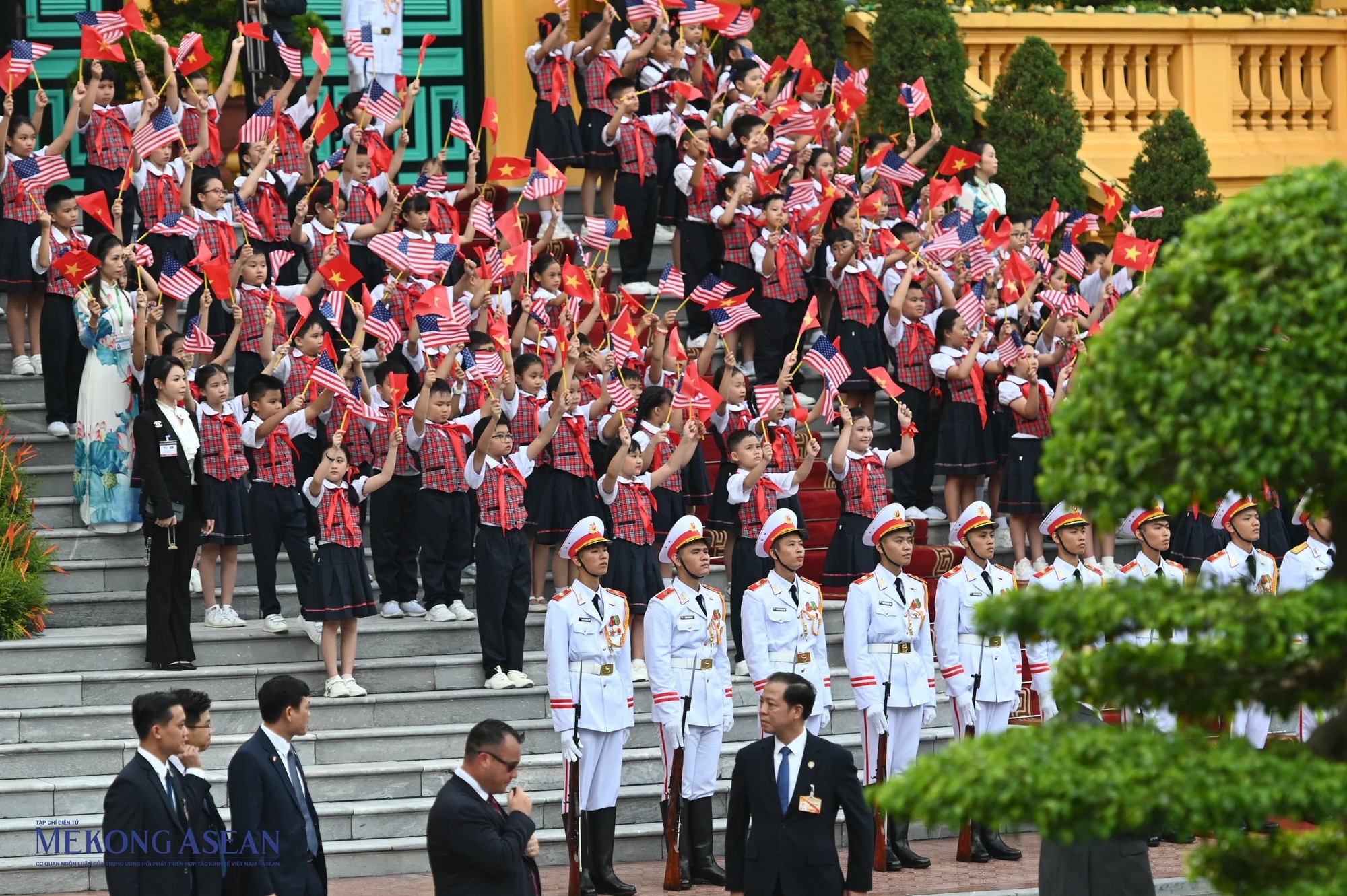 Tổng Bí thư Nguyễn Phú Trọng chủ trì lễ đón Tổng thống Mỹ Joe Biden ảnh 5 Tổng Bí thư Nguyễn Phú Trọng chủ trì lễ đón Tổng thống Mỹ Joe Biden ảnh 5