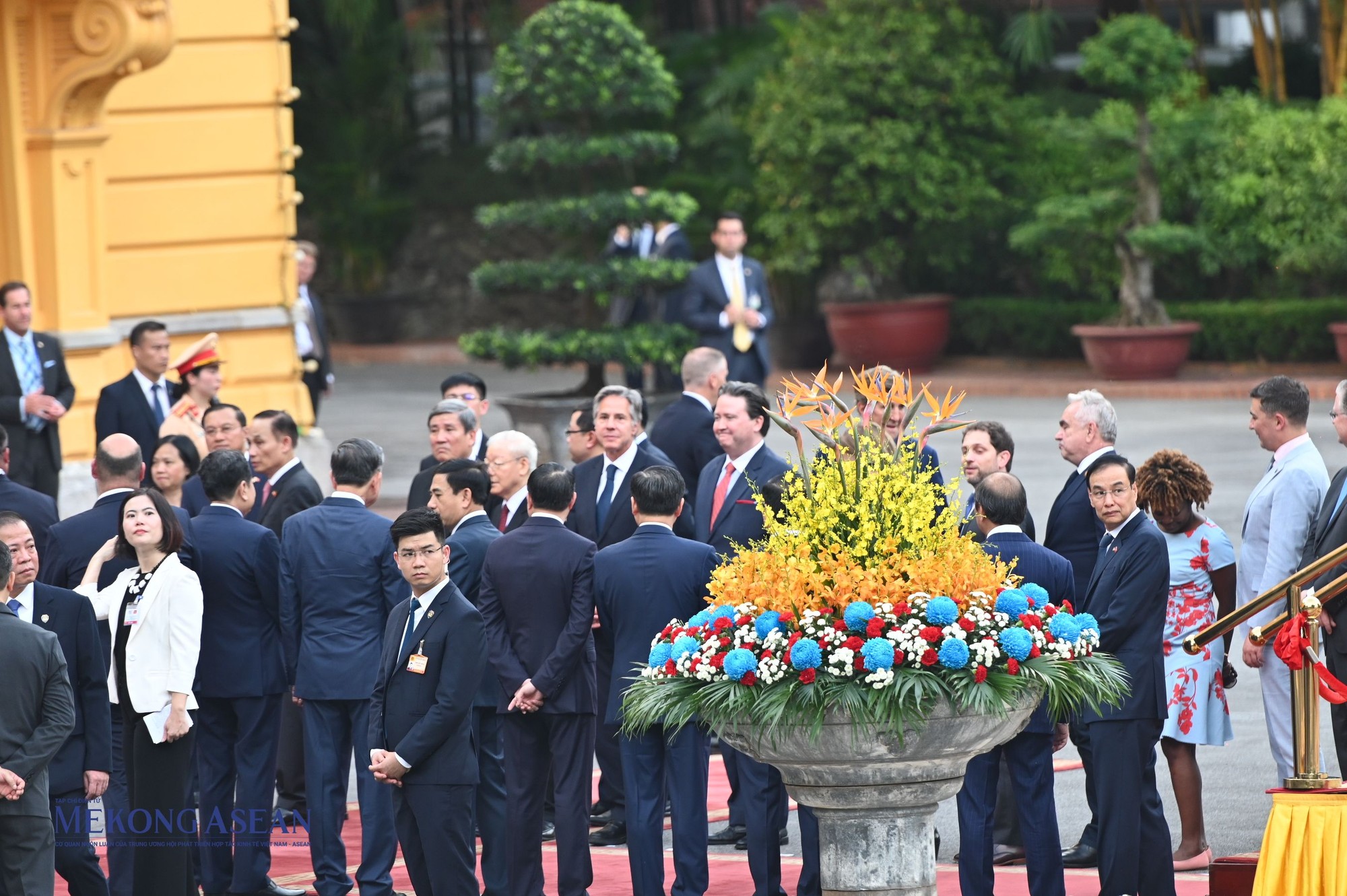 Tổng Bí thư Nguyễn Phú Trọng chủ trì lễ đón Tổng thống Mỹ Joe Biden ảnh 2 Tổng Bí thư Nguyễn Phú Trọng chủ trì lễ đón Tổng thống Mỹ Joe Biden ảnh 2