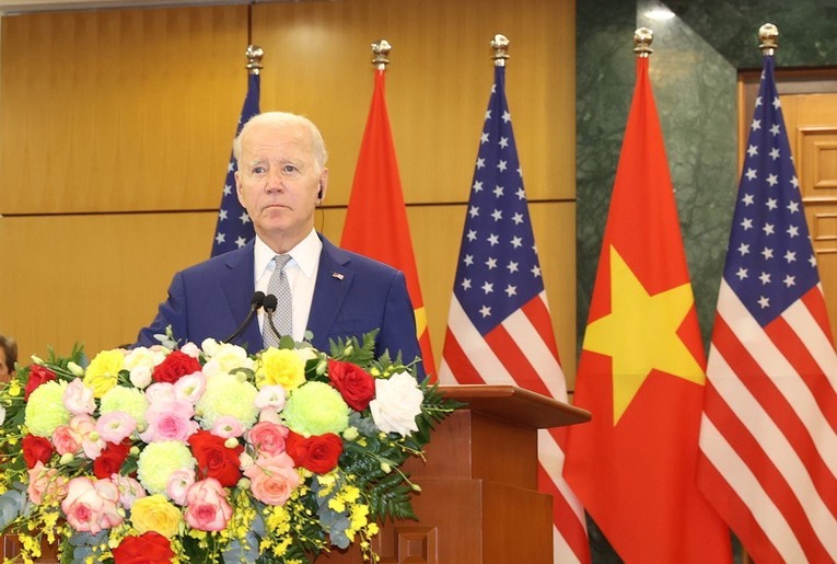 Tổng thống Joe Biden b&agrave;y tỏ sự tr&ocirc;ng đợi v&agrave; đ&oacute;n chờ một chương mới trong quan hệ của hai nước. Ảnh: TTXVN
