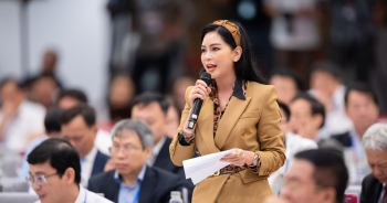 CEO Lê Hồng Thủy Tiên: Không phải doanh nghiệp muốn chậm lớn