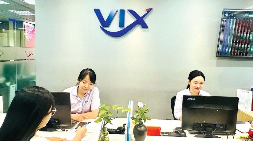 VIX đặt mục ti&ecirc;u cao khi thị trường chứng kho&aacute;n khởi sắc.