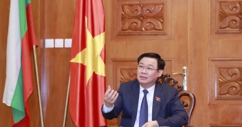 Chủ tịch Quốc hội gặp mặt một số Đại sứ Việt Nam tại châu Âu