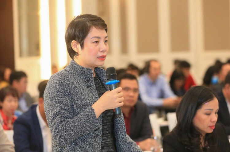 Rào cản phát triển xe điện là giá thành và hệ thống trạm sạc