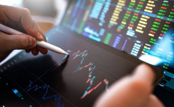 Tăng mạnh cuối phiên, VN-Index giữ được ngưỡng 1.050 điểm