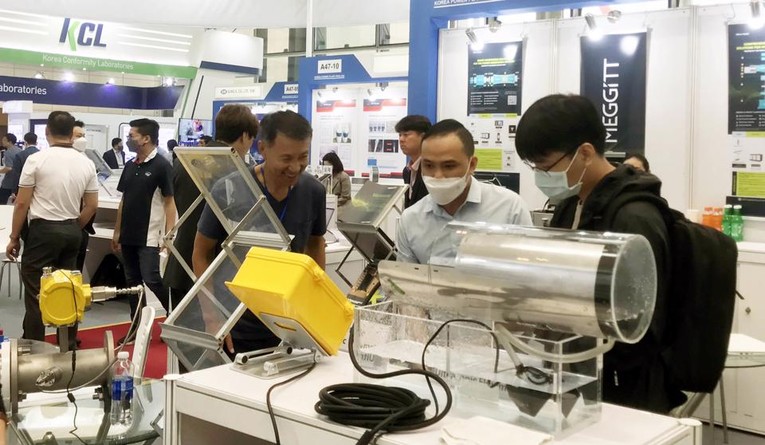Nhiều sản phẩm, công nghệ mới về tiết kiệm năng lượng xuất hiện tại Hà Nội