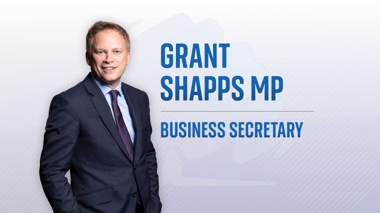 Bộ trưởng Kinh doanh v&agrave; Năng lượng Grant Shapps. Ảnh: Sky News